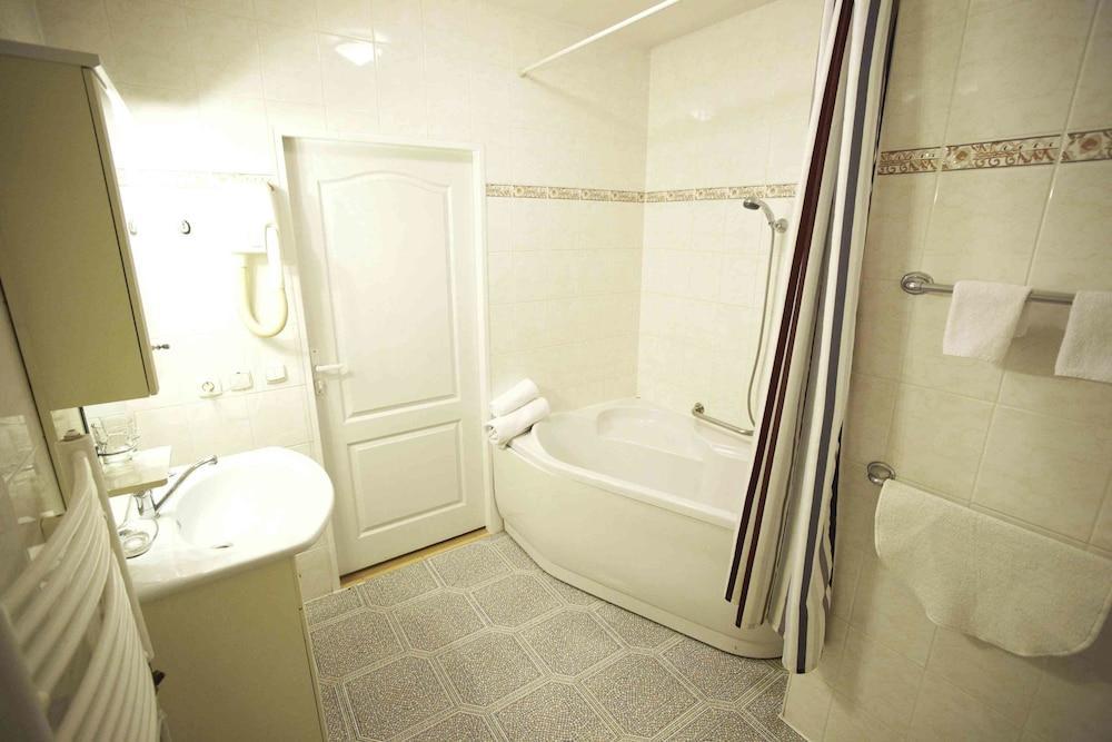 Hotel Nabucco Prague Exterior photo