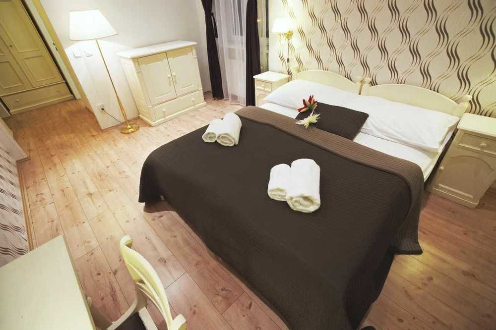 Hotel Nabucco Prague Exterior photo