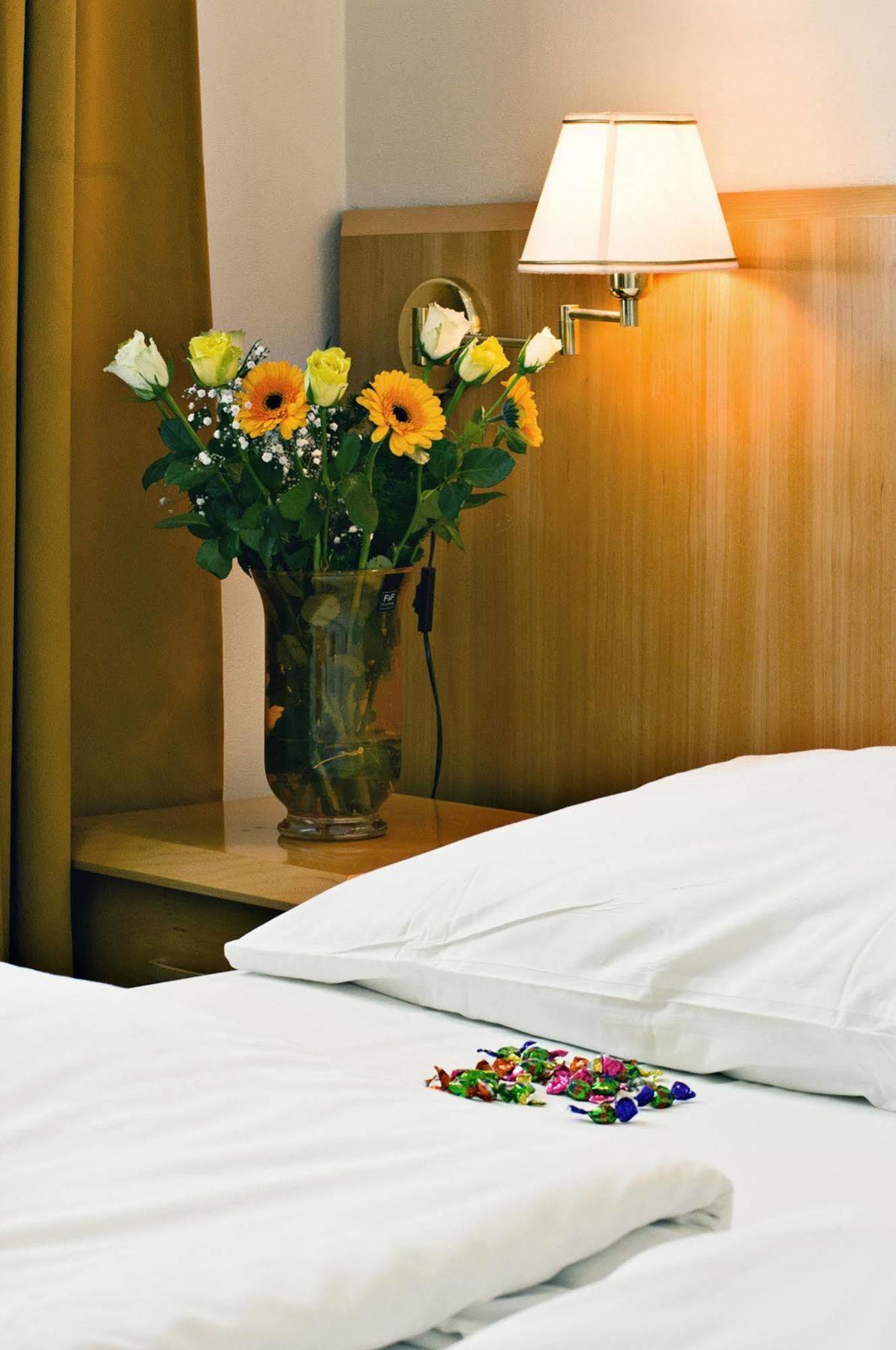 Hotel Nabucco Prague Exterior photo